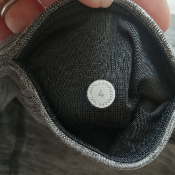 Lululemon Align Joggers 24" Crop Pants Heathered Black Grey Size 4 - Picture 13 of 16